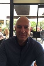 היזם רון צוקרמן